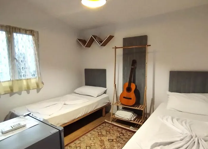 2 Single Bedroom Tirana